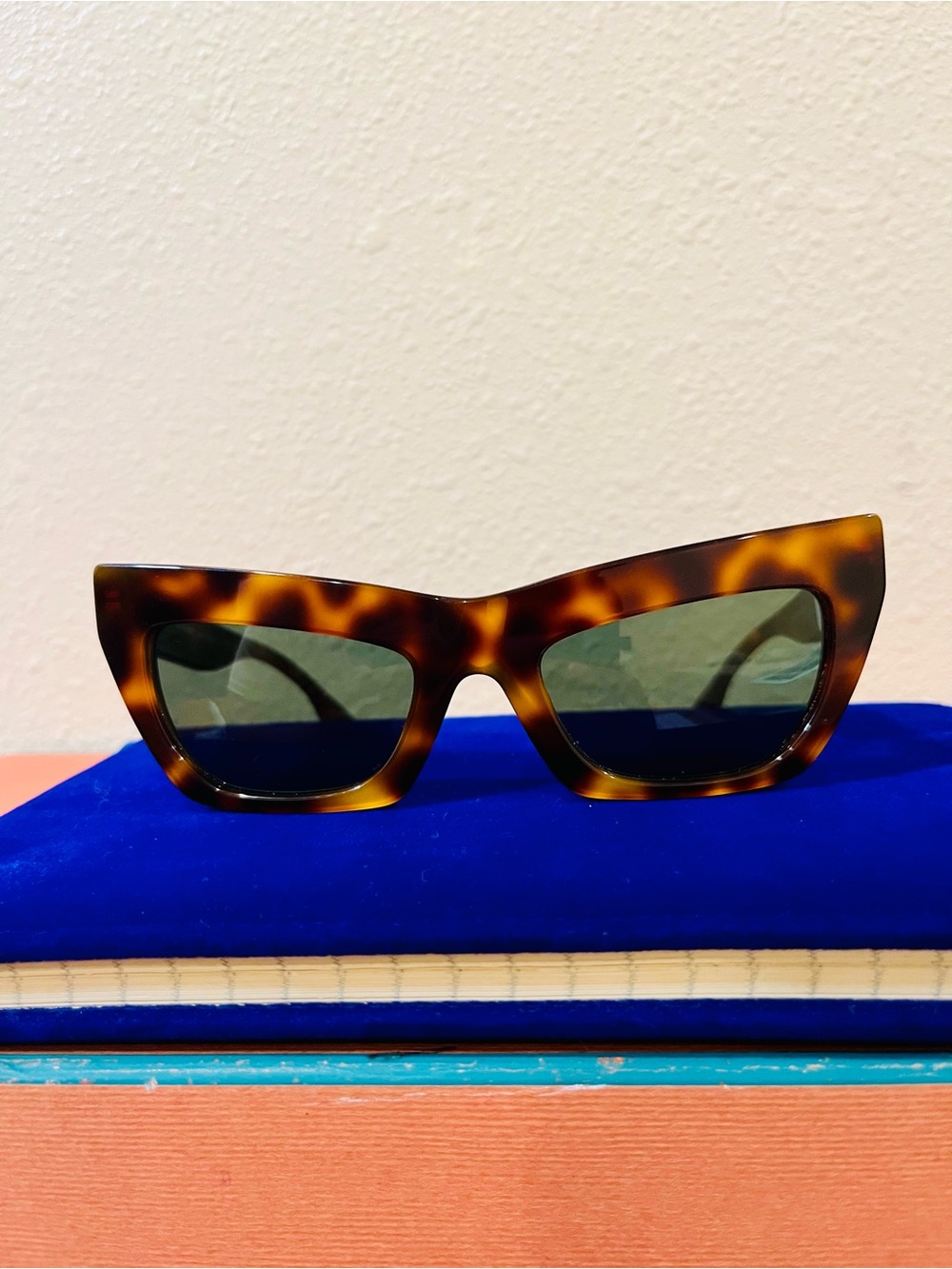 Burberry Tortoiseshell Cat-Eye Sunglasses for Women - Brown